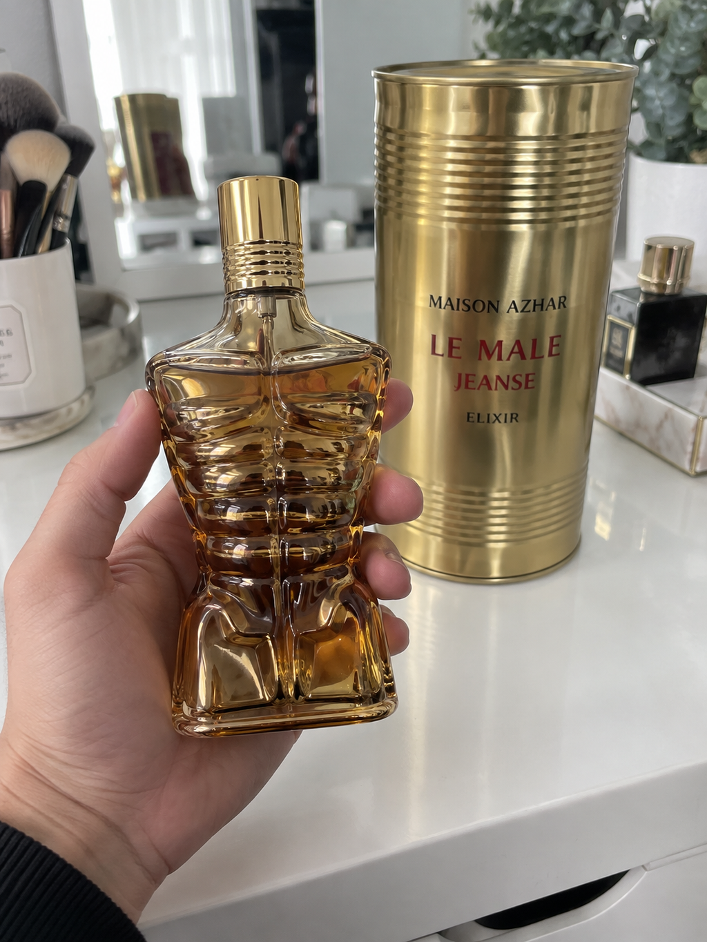 Perfume Le Male Jeanse Elixir Maison Azhar - UGC